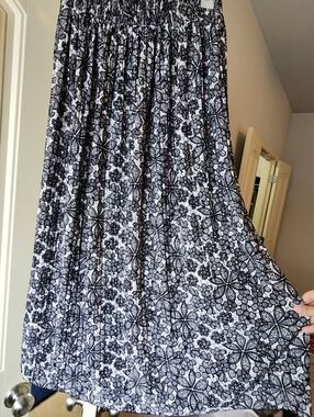 Black and White Floral Maxi Skirt - Women
